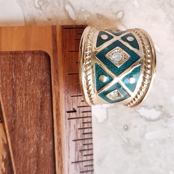 VTG Burberry Signed Burberrys Gold Tone & Green Clear Stone Clip On Earr… - Picture 8 of 10